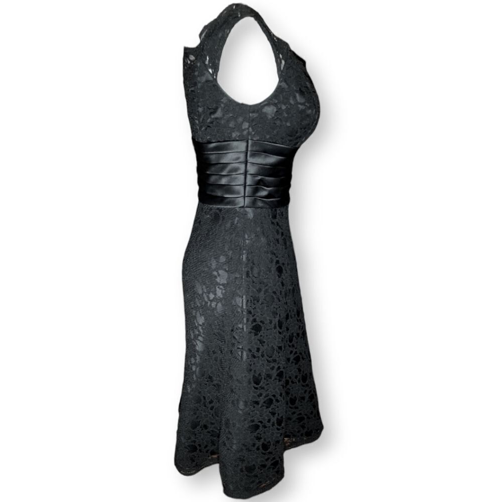 White House Black Market Black Lace Overlay A-Line Dress Shoulder Cockta… - Picture 3 of 12